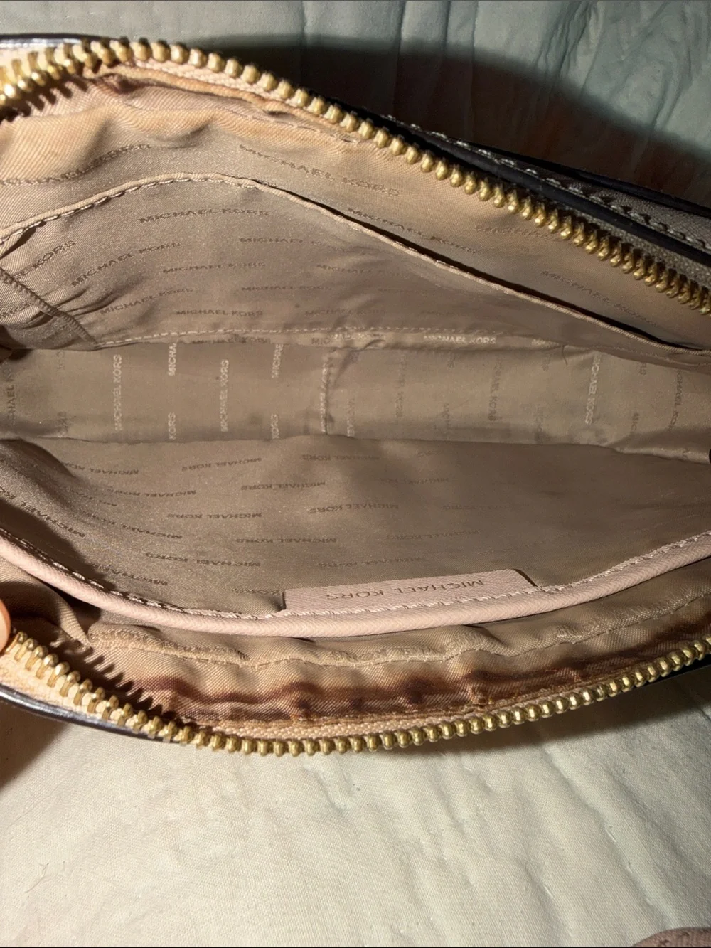Michael Kors Women's Jet Set Large East West Crossbody Purse Saffiano-Pink Gold